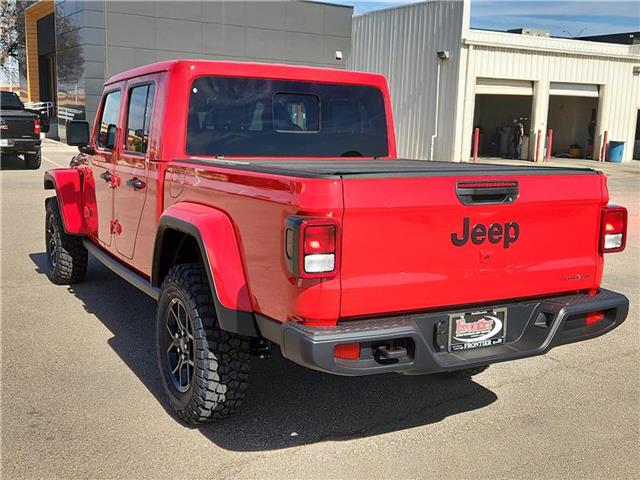 new 2025 Jeep Gladiator car, priced at $52,300