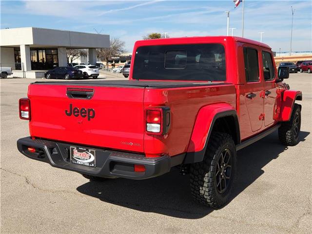 new 2025 Jeep Gladiator car, priced at $52,300