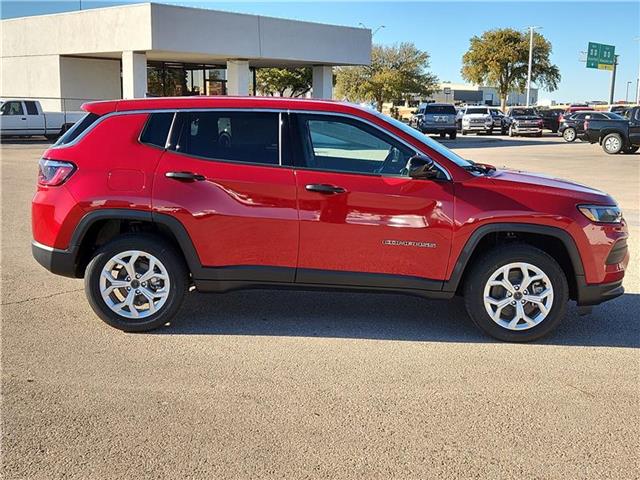 new 2025 Jeep Compass car, priced at $30,085