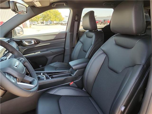 new 2025 Jeep Compass car, priced at $34,350