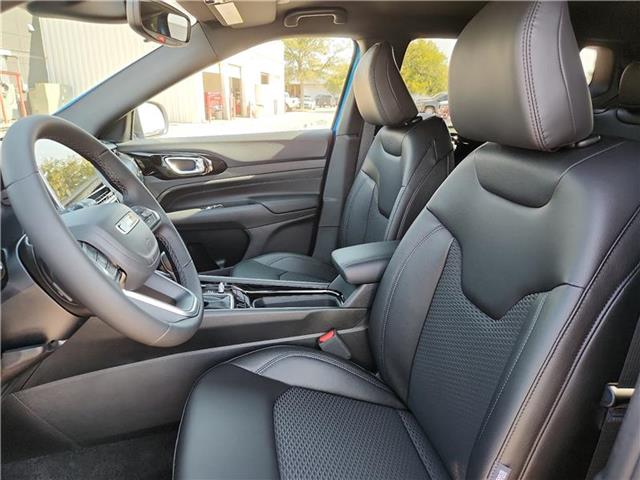 new 2025 Jeep Compass car, priced at $34,350