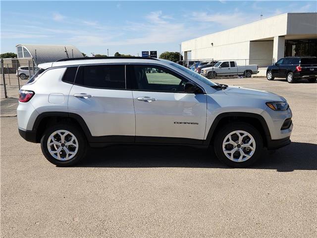 new 2025 Jeep Compass car, priced at $32,355