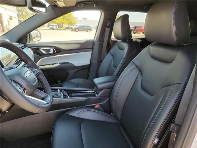 new 2025 Jeep Compass car, priced at $35,835