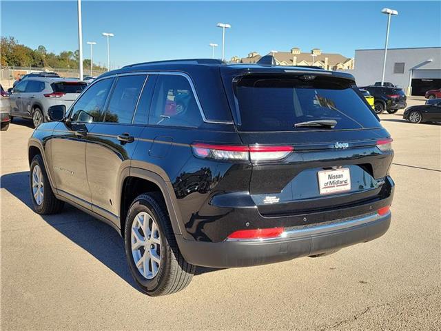 used 2023 Jeep Grand Cherokee car, priced at $34,999