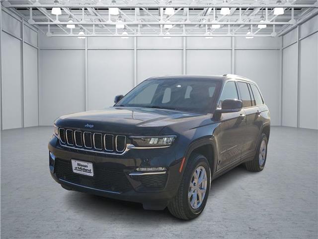 used 2024 Jeep Grand Cherokee car, priced at $41,749