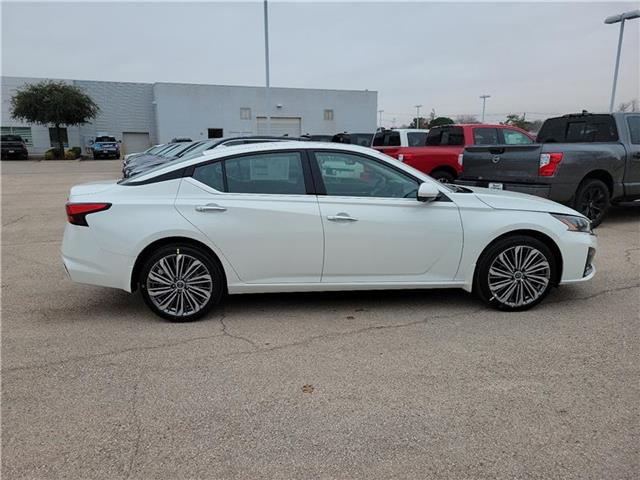 new 2024 Nissan Altima car, priced at $36,450