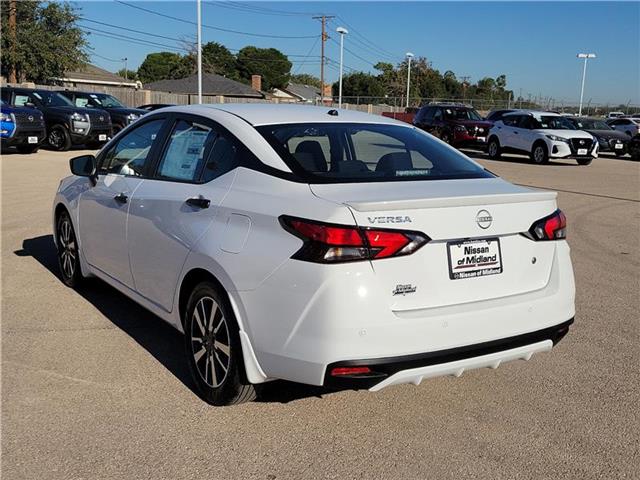 new 2024 Nissan Versa car, priced at $23,670