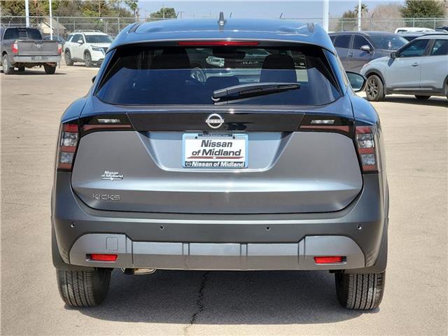 new 2025 Nissan Kicks car, priced at $27,530