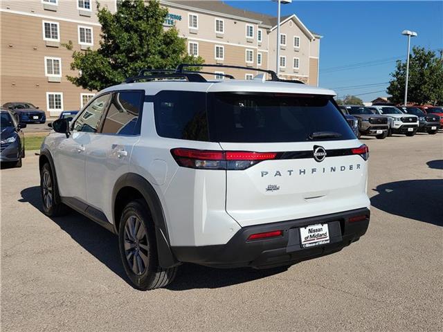 new 2025 Nissan Pathfinder car, priced at $42,835