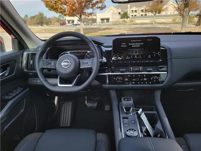 new 2025 Nissan Pathfinder car, priced at $48,740