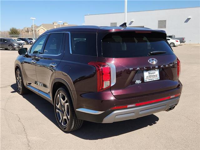 used 2024 Hyundai Palisade car, priced at $41,898