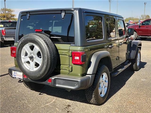 used 2021 Jeep Wrangler Unlimited car, priced at $32,985