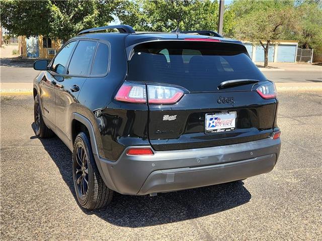 used 2023 Jeep Cherokee car, priced at $28,748