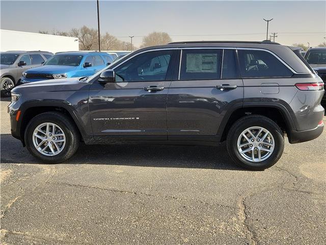 new 2025 Jeep Grand Cherokee car, priced at $42,170