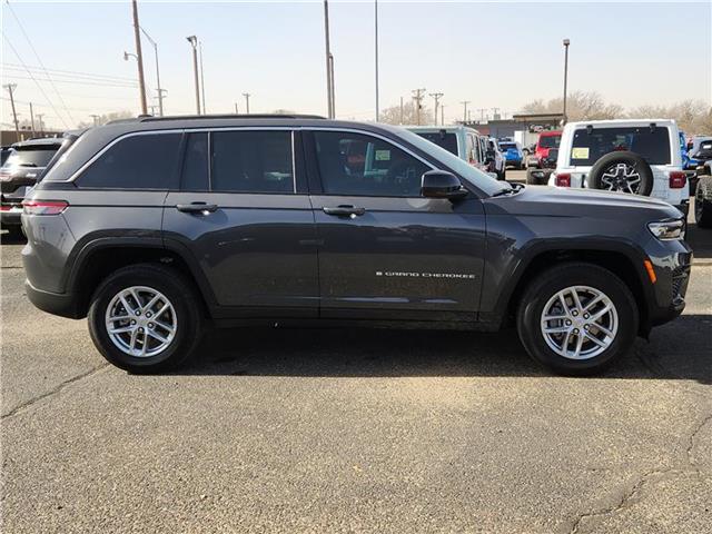 new 2025 Jeep Grand Cherokee car, priced at $42,170