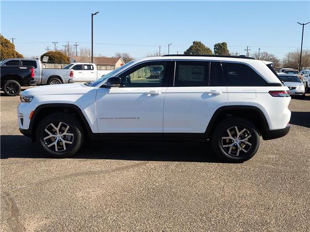 new 2025 Jeep Grand Cherokee car, priced at $52,135