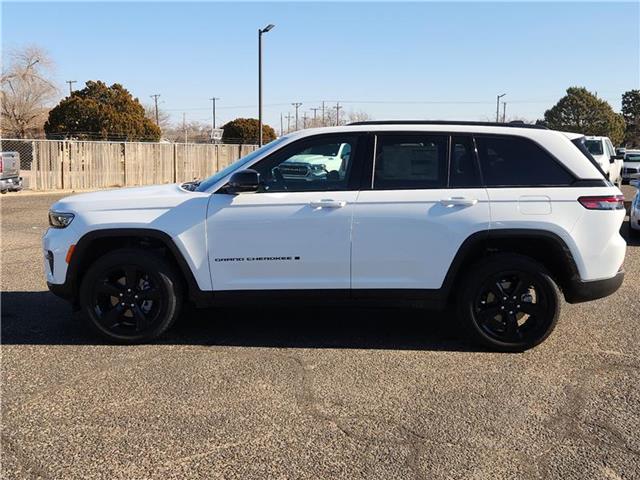 new 2025 Jeep Grand Cherokee car, priced at $49,575