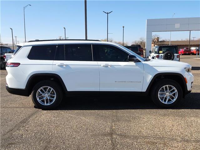 new 2024 Jeep Grand Cherokee L car, priced at $45,570