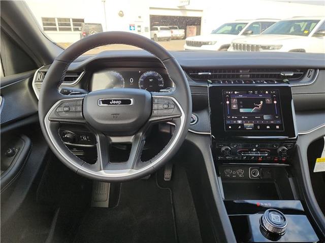 new 2025 Jeep Grand Cherokee L car, priced at $47,215