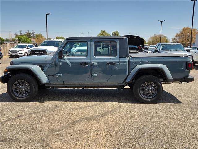 new 2024 Jeep Gladiator car, priced at $53,950