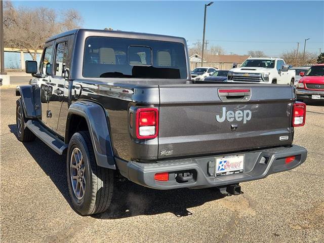 used 2021 Jeep Gladiator car, priced at $35,748