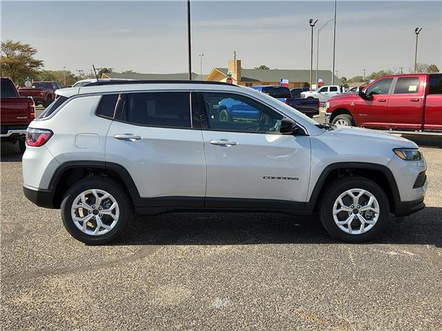 new 2025 Jeep Compass car, priced at $35,030