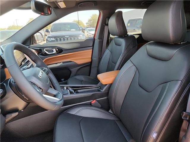 new 2025 Jeep Compass car, priced at $40,105