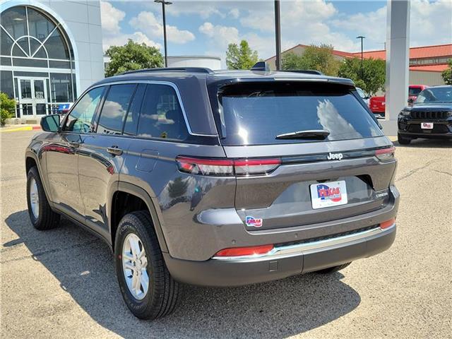 new 2024 Jeep Grand Cherokee car, priced at $44,215