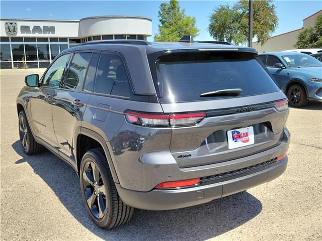 new 2024 Jeep Grand Cherokee car, priced at $51,170