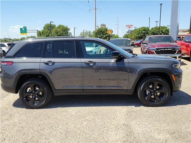 new 2024 Jeep Grand Cherokee car, priced at $51,170