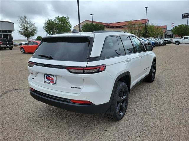 new 2024 Jeep Grand Cherokee car, priced at $59,705