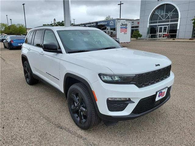 new 2024 Jeep Grand Cherokee car, priced at $59,705