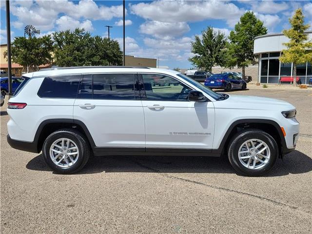 new 2024 Jeep Grand Cherokee L car, priced at $45,570