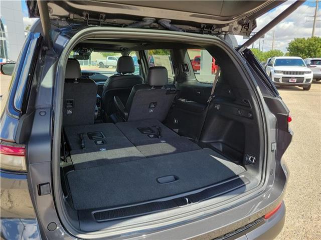 new 2024 Jeep Grand Cherokee L car, priced at $53,170