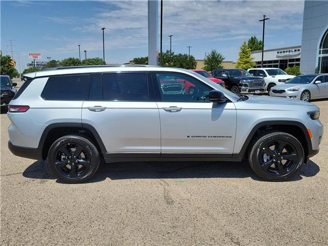 new 2024 Jeep Grand Cherokee L car, priced at $53,170