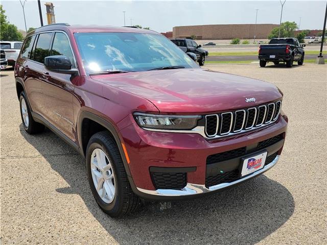 new 2024 Jeep Grand Cherokee L car, priced at $48,215