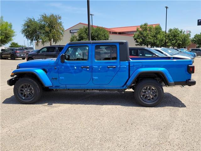 new 2024 Jeep Gladiator car, priced at $50,560