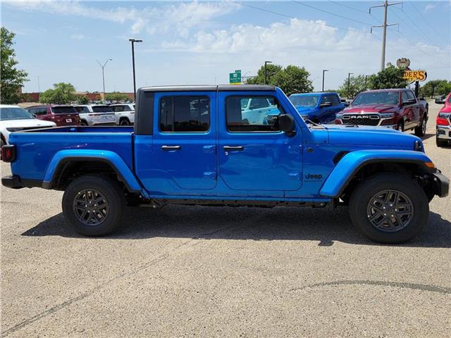 new 2024 Jeep Gladiator car, priced at $50,560