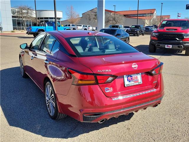 used 2023 Nissan Altima car, priced at $30,995