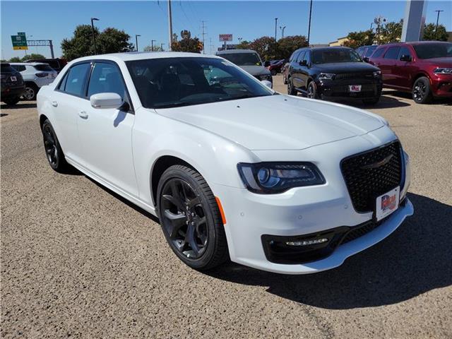 new 2023 Chrysler 300 car, priced at $55,515