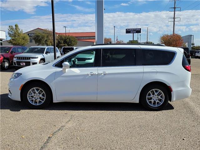 used 2022 Chrysler Pacifica car, priced at $26,995