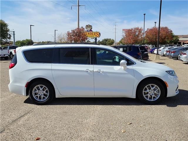 used 2022 Chrysler Pacifica car, priced at $26,995