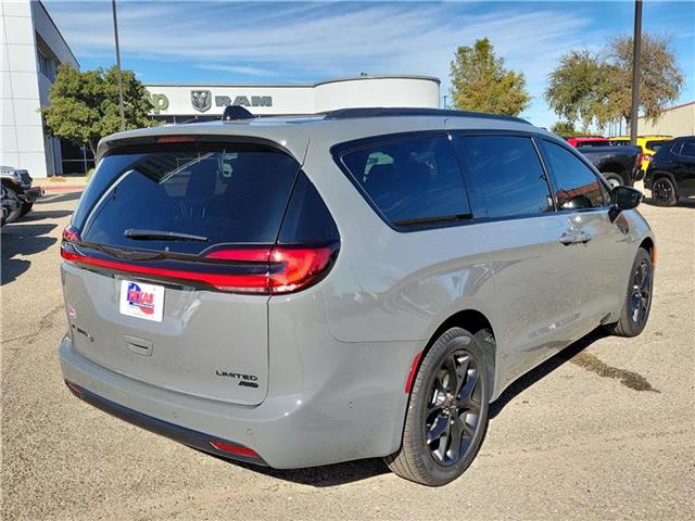 new 2025 Chrysler Pacifica car, priced at $61,355