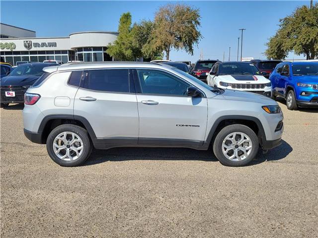 new 2025 Jeep Compass car