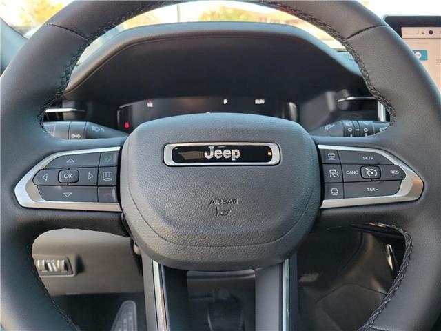 new 2025 Jeep Compass car, priced at $39,425