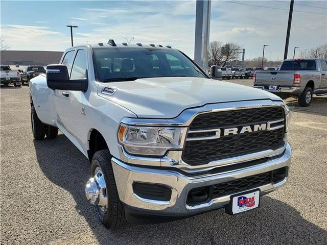 new 2024 Ram 3500 car, priced at $72,005