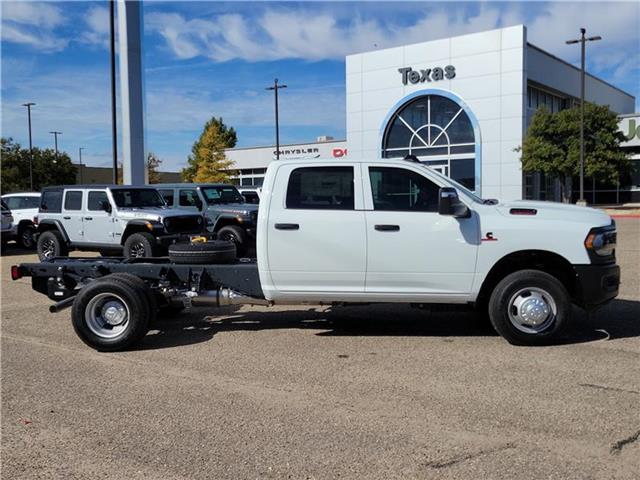 new 2024 Ram 3500 Chassis car