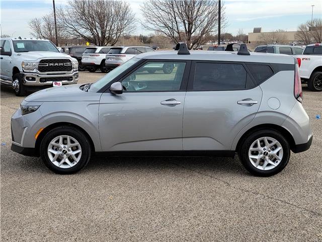 used 2024 Kia Soul car, priced at $21,995