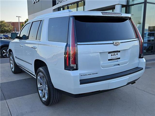 used 2020 Cadillac Escalade car, priced at $51,981