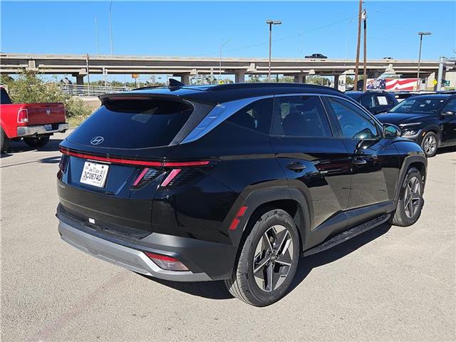 new 2025 Hyundai Tucson car, priced at $35,290